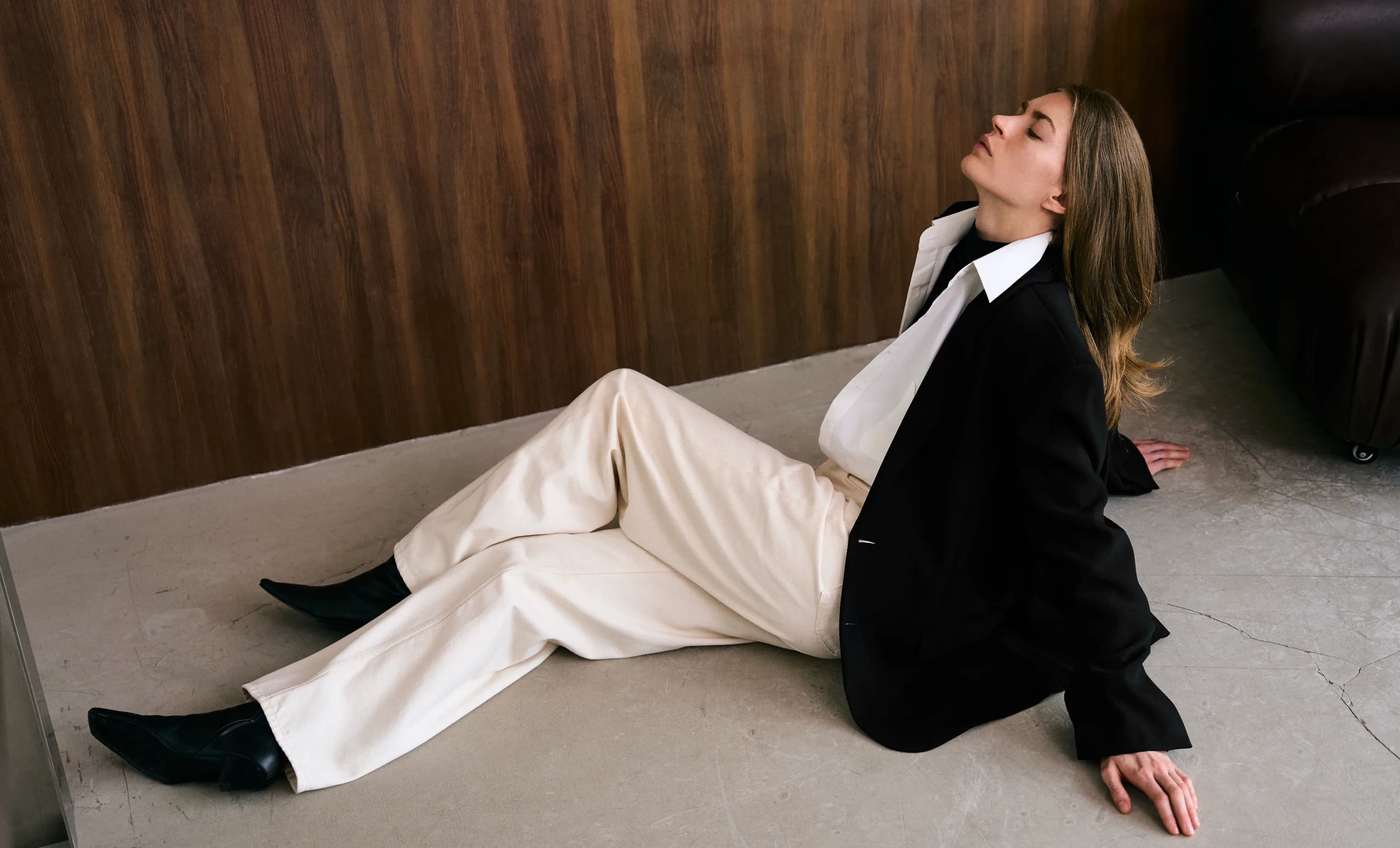 Bouguessa luxury womenswear — live storefront hero from bouguessa.com